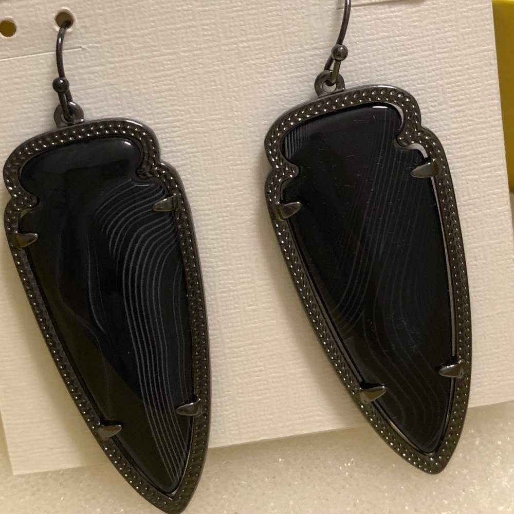 NWT RARE & Retired Kendra Scott Skylar Earrings Gunmetal & Black Banded Agate 😊 - Picture 7 of 15